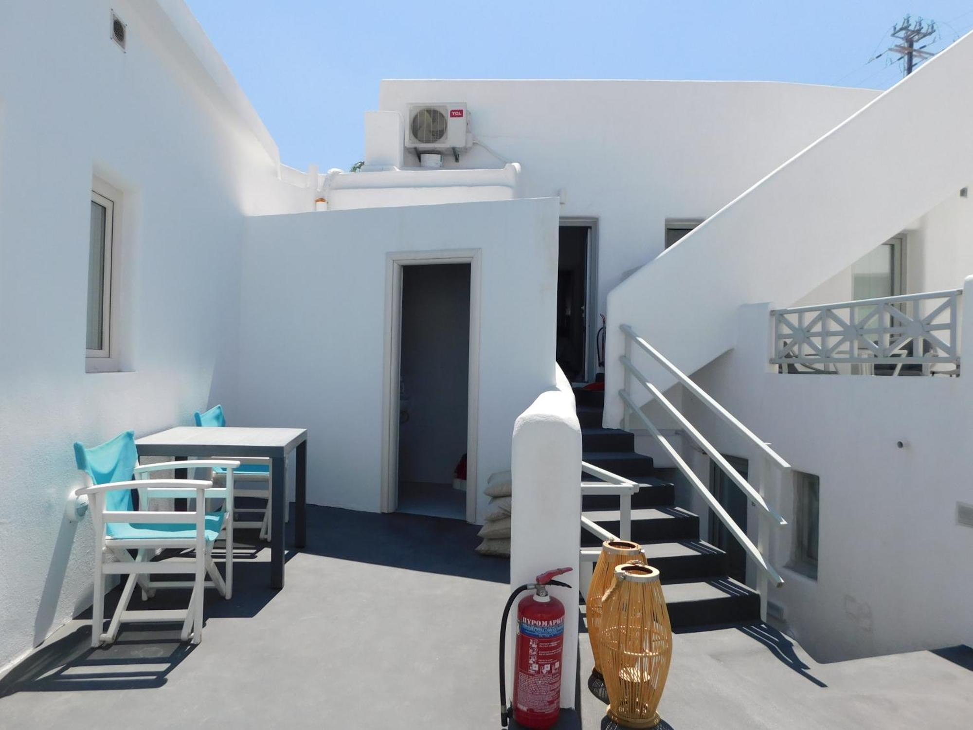Fira Unique Rooms Fira (Santorini) Exterior foto