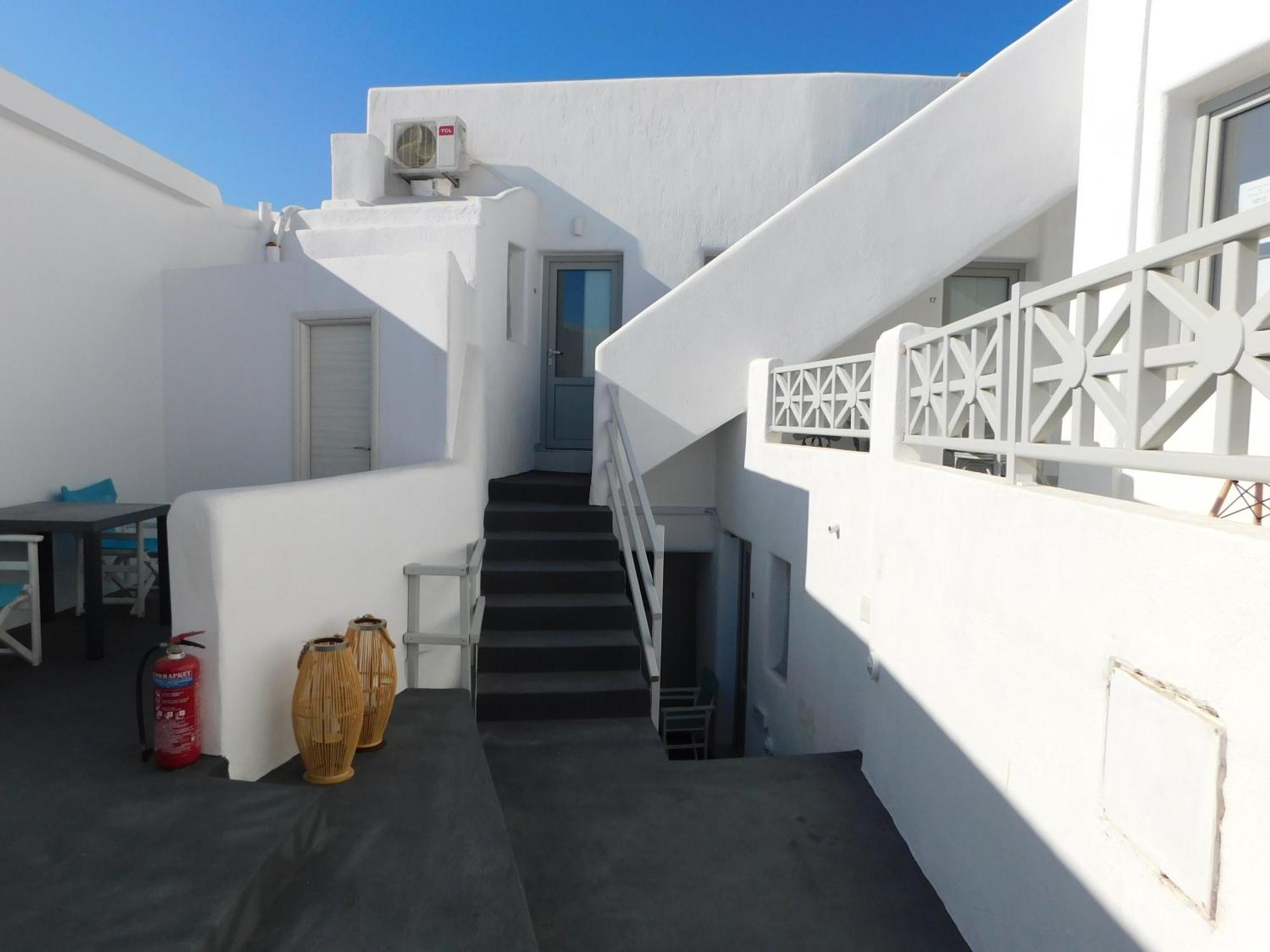 Fira Unique Rooms Fira (Santorini) Exterior foto